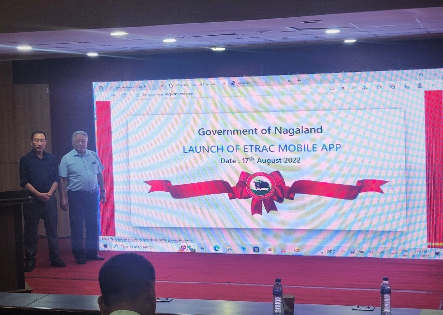 CEO, IDAN AlemtemshiJamir launching the eTracmobile app along with Advisor to Chief Minister Menukhol John at the Capital Convention Centre Kohima on August 17. (DIPR Photo)